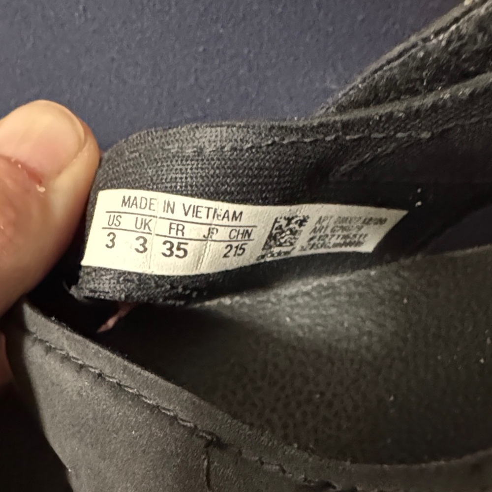 Adidas Kids Black Slide Sandals - Picture 7 of 7